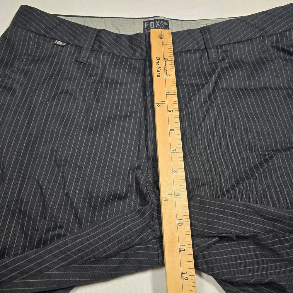 Fox Racing Mens 31 Pinstripe Shorts Black White Flat Front